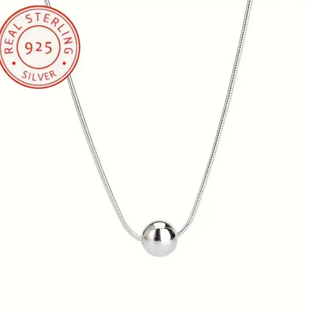 Sterling silver elegant necklace.